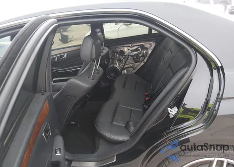 2014 Mercedes-Benz E 350 z USA, uszkodzony, nr VIN WDDHF5KB4EB032562